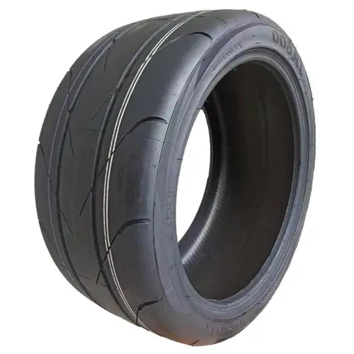 Zeknova 265/35R18 JR500